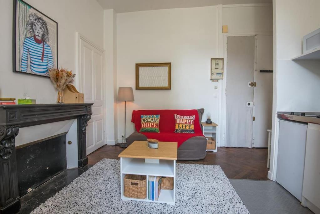 Ferienwohnung Le Petit Cosy Angers Exterior foto