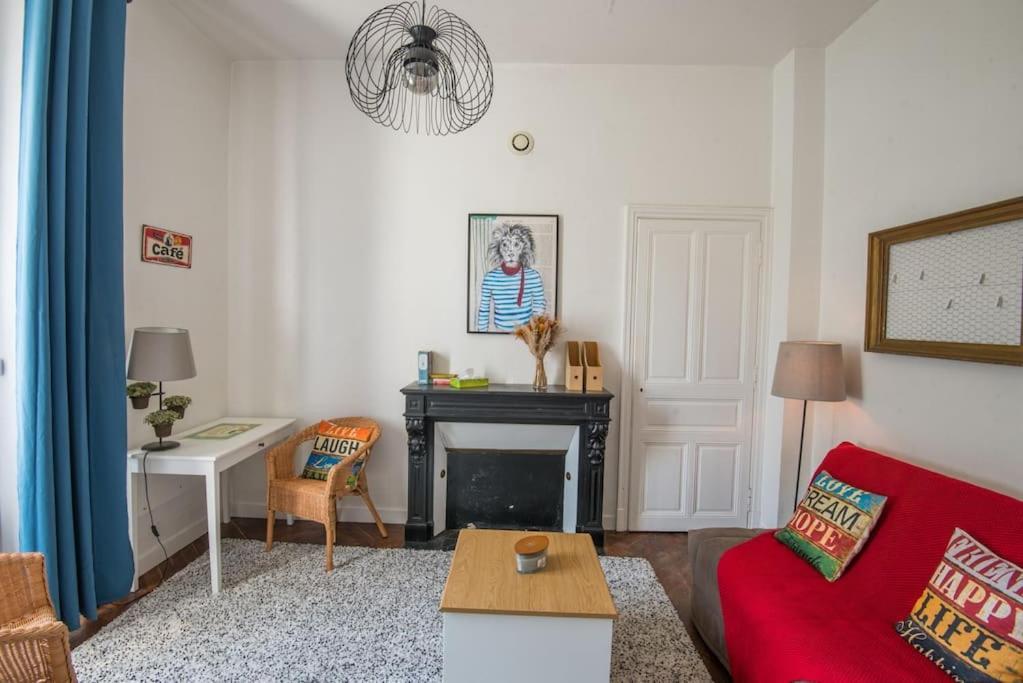 Ferienwohnung Le Petit Cosy Angers Exterior foto